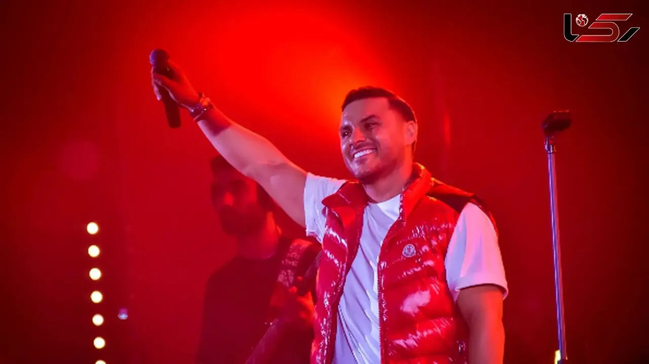 آواز باشکوه آرمین زارعی در کنسرتش / گفتی تا تهش می مونم خودم باهات ...