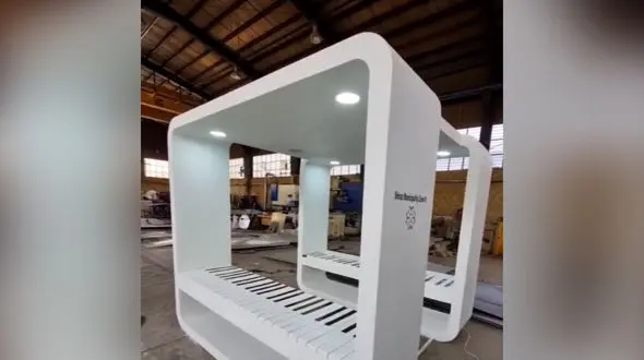 ساخت نیمکت های موزیکال توسط شهرداری شیراز +فیلم 