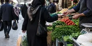 عدد بزرگ اقتصاد، خرید کوچک مردم/ اقتصاد ایران برای هر نفر ماهی ۲۲ میلیون تومان درآمد می سازد؛ اثر تورم آن را به زیر ۵ میلیون می رساند