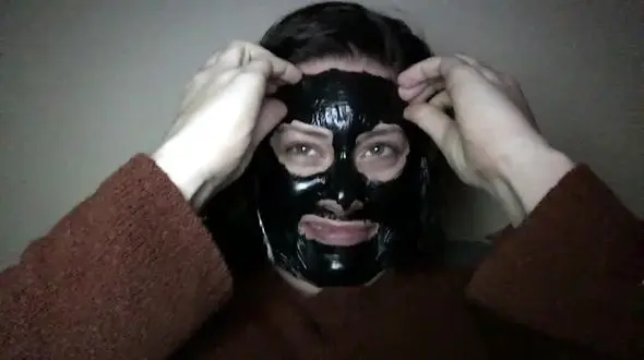 جوانسازی پوست به روش های خانگی/معجزه بلک ماسک