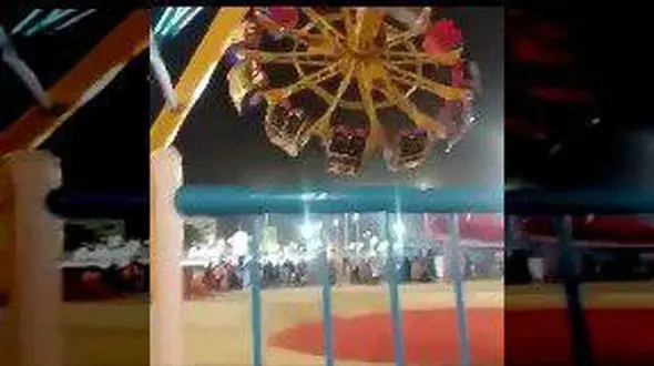 حادثه وحشتناک در شهربازی + تصویر