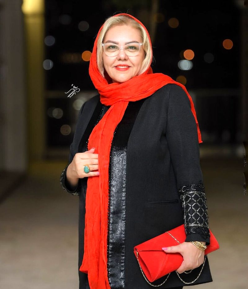 افسانه چهره آزاد