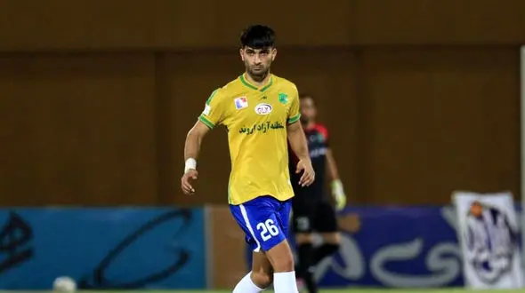 حامدی‌فر: فصل خوبی با صنعت‌نفت داشتم/ آرزویی هر فوتبالیستی بازی در استقلال و پرسپولیس است