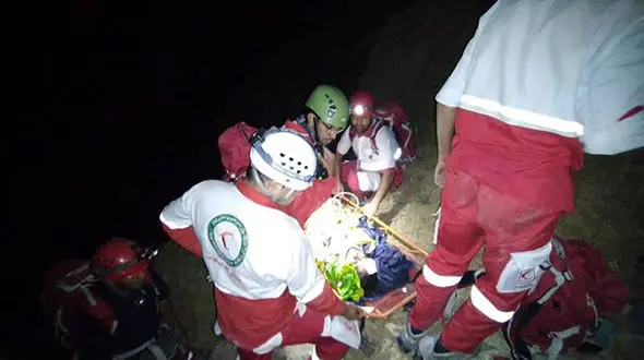 لمس 13 ساعته مرگ برای زن کرمانی / نجات در تاریکی 5 بامداد