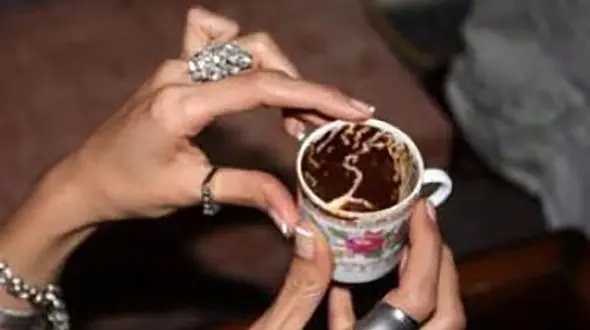 درمان کرونا شگرد جدید رمال ها / بازداشت دعانویس شهر انار 