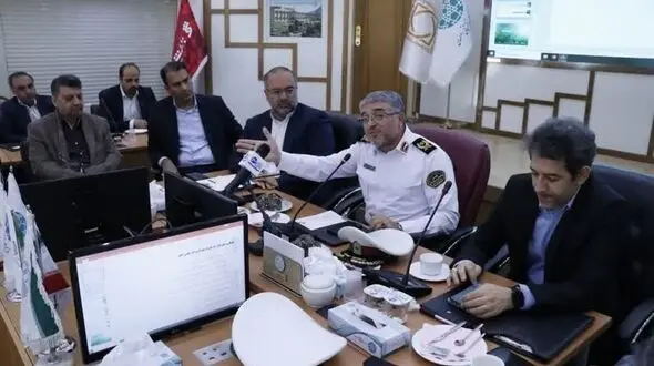 تاسیس مؤسسات خدمات هوشمند ترافیک در کشور / ارائه تسهیلات بانکی به افراد براساس میزان تخلفات و تصادفات 