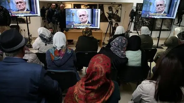رادوان کارادزیچ، ملقب به «قصاب بوسنی» به حبس ابد محکوم شد