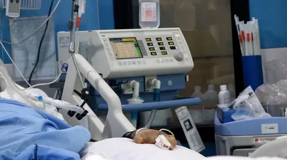 آخرین خبر از پزشک گنابادی که پس زدن واکسن کرونا بستری شد