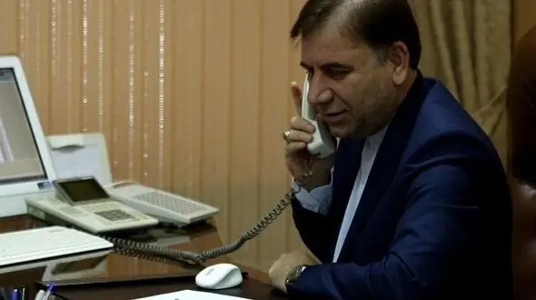 دلجویی استاندار گیلان از معلم وظیفه شناس که فیلمش در فضای مجازی ترکید