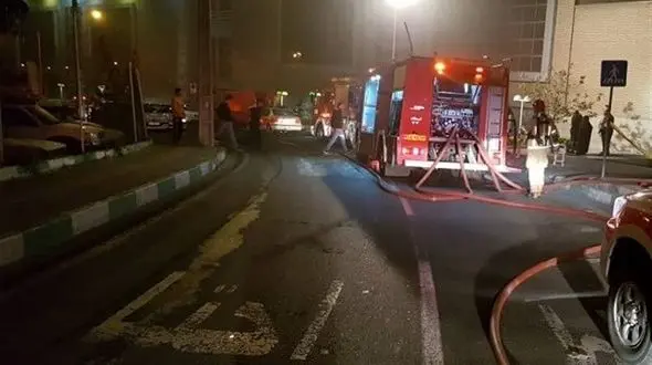 آتش سوزی هولناک بامدادی در تهران / 12 مغاز در ستارخان سوختند + عکس