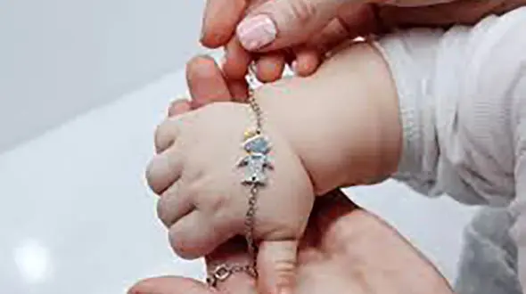 سارق طلای کودکان دستگیر شد + جزئیات