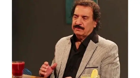 جواد یساری مجوز گرفت 