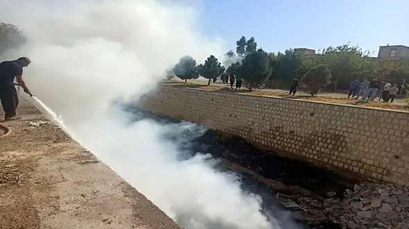 انفجار خمپاره جنگی در پی حریق زباله‌های کانال آب در گیلانغرب!
