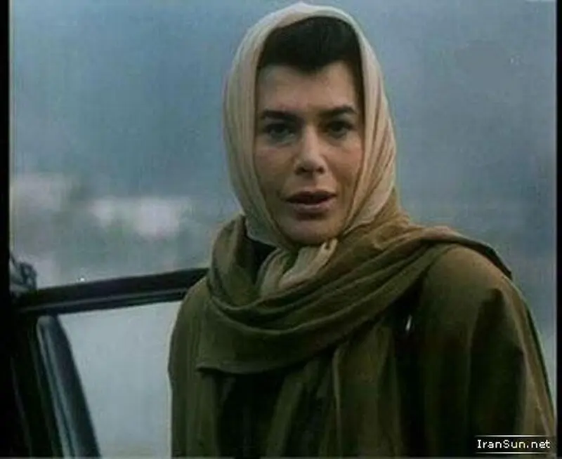 هما روستا بازیگر