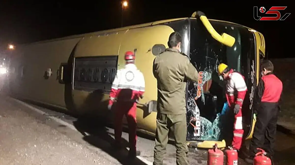 واژگونی اتوبوس مسافربری در جاده کرمانشاه _ لرستان