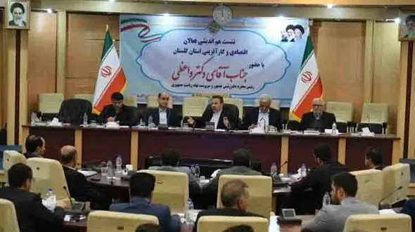 واعظی: در قالب ۱+۵ مذاکره می‌کنیم / درها را نبسته‌ایم 