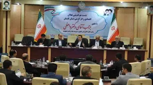 واعظی: در قالب ۱+۵ مذاکره می‌کنیم / درها را نبسته‌ایم 
