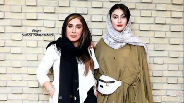 فیلم هم‌خوانی جالب دو بازیگر زن با یک ترانه‌ محبوب