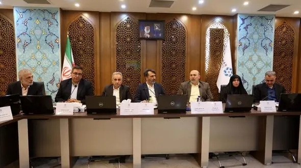 امضای تفاهم نامه همکاری توسعه اقتصاد دانش‌بنیان مرکز تحقیقات کشاورزی با اتاق اصفهان