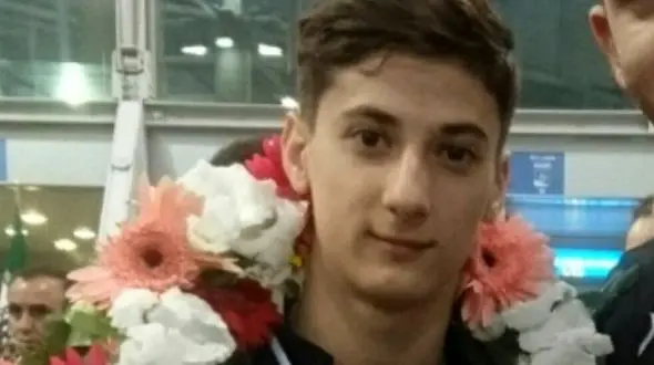 فوری / حمله مسلحانه به قهرمان ورزشی جهان در رشت + عکس 