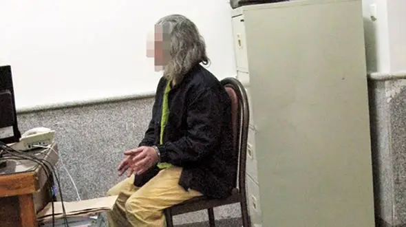 پدرم مانع فوتبالیست شدم من شد و من تکه تکه اش کردم + عکس و گفتگو با مرد 66 ساله