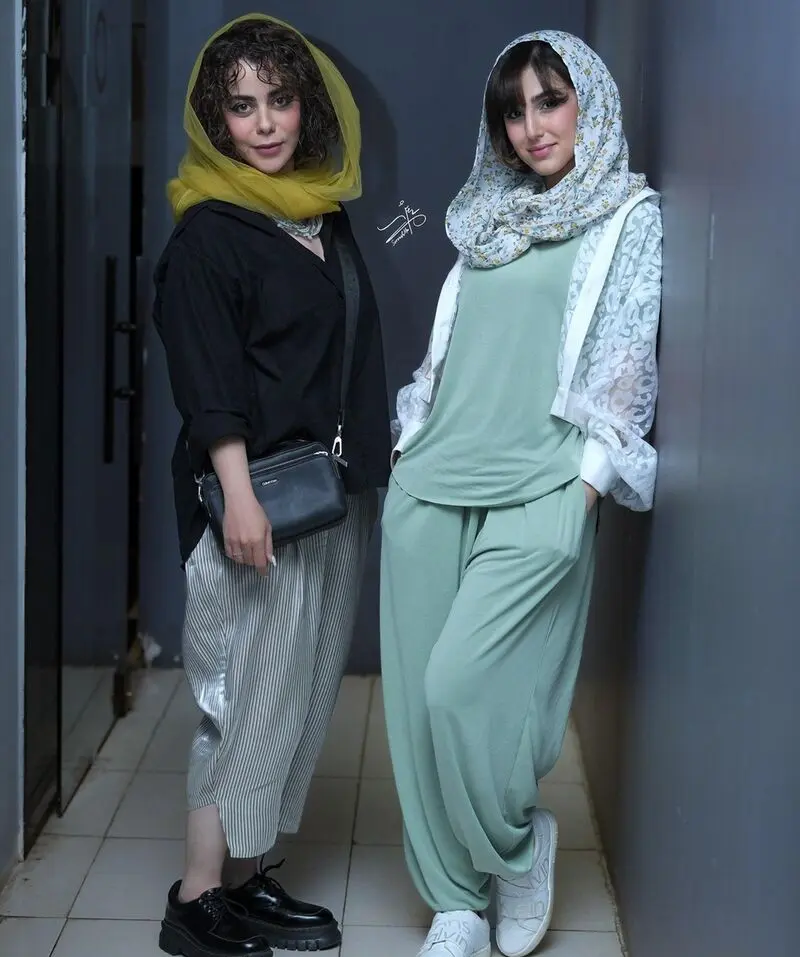  نگار نیکدل و الهام اخوان