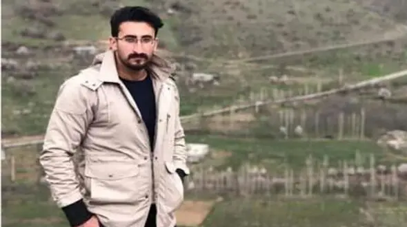 این دانشجوی عمران  از کودکی کولبری می کرد + عکس و گفتگو