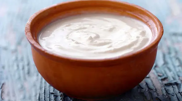 ماست خوردن برای این افراد ممنوع!