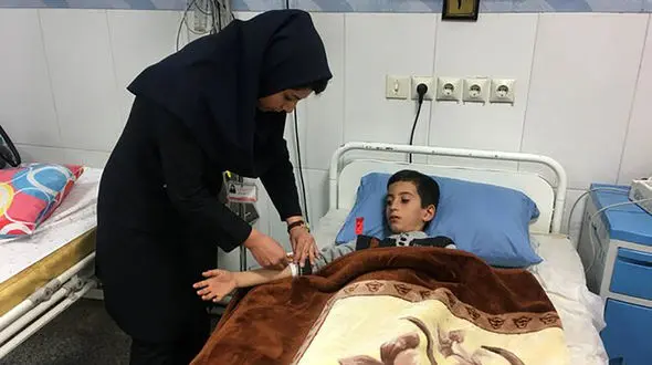 شیطنت 2 دانش آموز تهرانی آنها را راهی بیمارستان کرد / علت مسمومیت چه بود؟