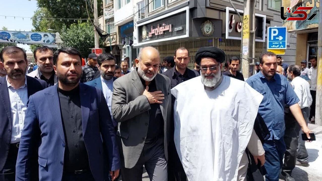 راهپیمایی مردم ورامین باهمراهی وزیر کشوردر سالروزقیام خونین ۱۵ خرداد