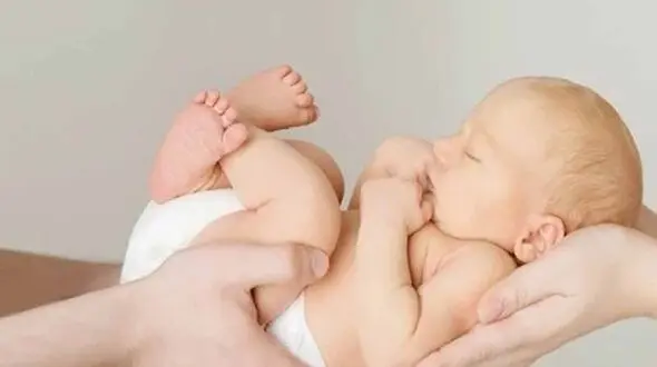 افزایش شانس باروری با کمک سلول های بنیادی خون قاعدگی / پاسخ به پرسش های مخاطبان