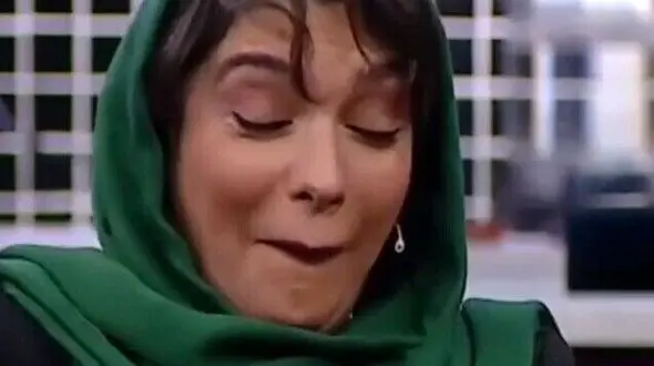 فیلم/ سکانس فوق خنده دار شب آهنگی: سوال بامزه حامد آهنگی و جواب سم الیکا عبدالرزاقی و نابودی امین زندگانی/مغول هم با بخارا اینکارو نکرده بود...