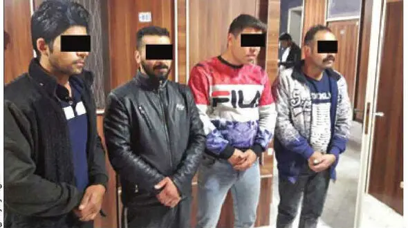 سرقت با سلاح کلاشینکف از یک مجتمع 6 واحدی در بلوار امامت + عکس تبهکاران