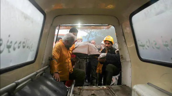 جان باختن کارگر معدن زغال سنگ به علت خفه شدگی