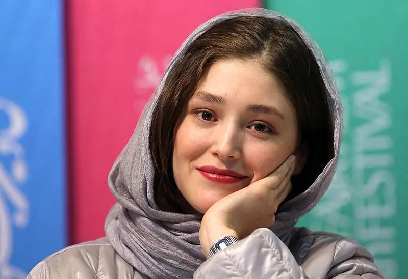 نوید محمدزاده