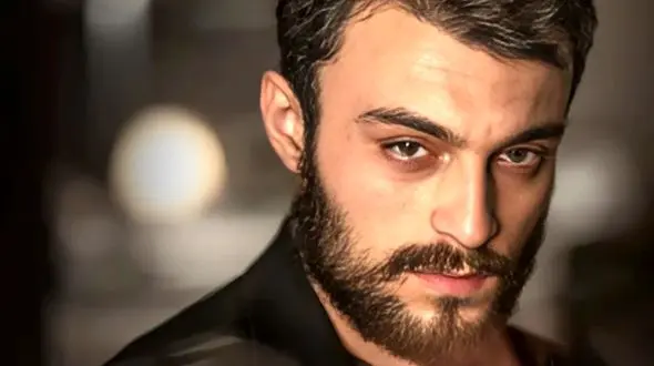 رونمایی از خواهر کوچولوی ناز مرتضی امینی تبار بازیگر افغانی سریال زخم کاری/ چه اسم اصیل و زیبایی داره+عکس