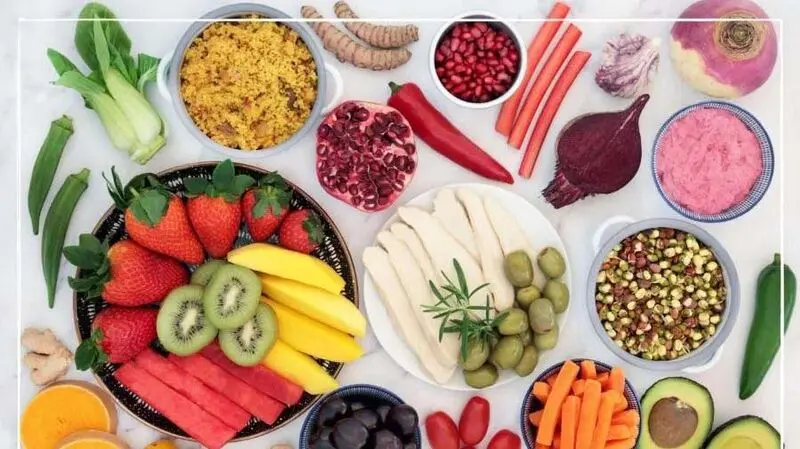 دیر شام خوردن فشار خون را بالا می‌ برد؟ بهترین فاصله شام تا خواب