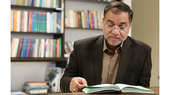 فضائلی: تحقیر زلنسکی توسط ترامپ / کسانی که بوسه بر پنجهٔ گرگ را توصیه می‌کنند