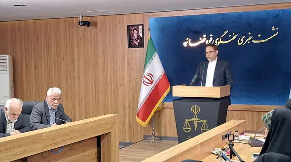 ۶۰ تا ۷۰ هزار نفر مشمول عفو و تخفیف مجازات خواهند شد / شش نفر به اتهام جاسوسی و همکاری با موساد دستگیر شدند