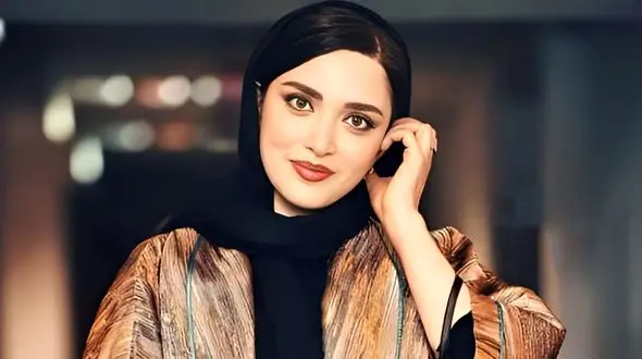 اولین عکس پدر و مادر بهنوش طباطبایی در زیباترین لباس /  اصالت خانم بازیگر مشخص شد !