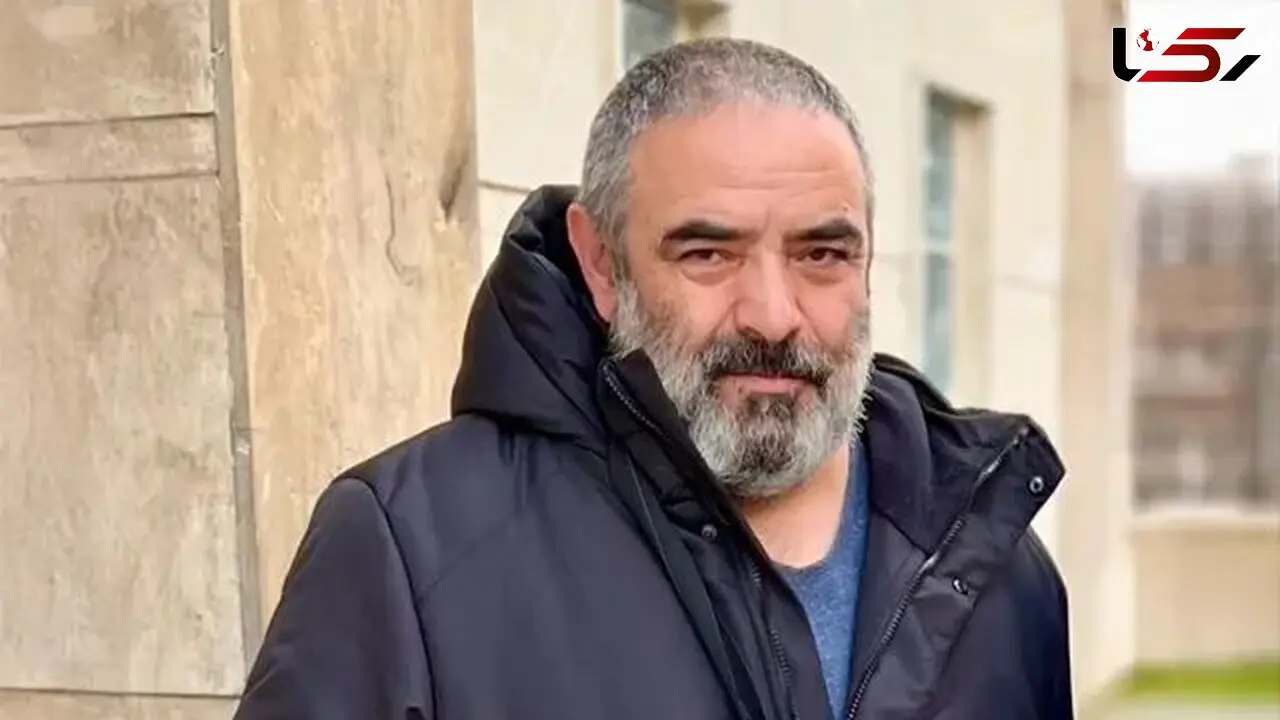 فیلم حسن معجونی بازیگر اسباب زحمت: کلاس دوم ابتدایی سر املا مردود شدم ولی یکسالِ تمام یواشکی میرفتم کلاس سوم؛ آخرای سال فهمیدند 