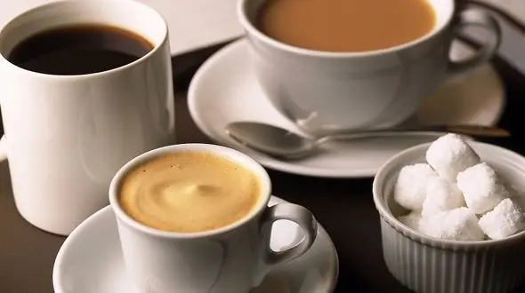 کدام نوشیدنی سالم تر است؟قهوه یا چای!