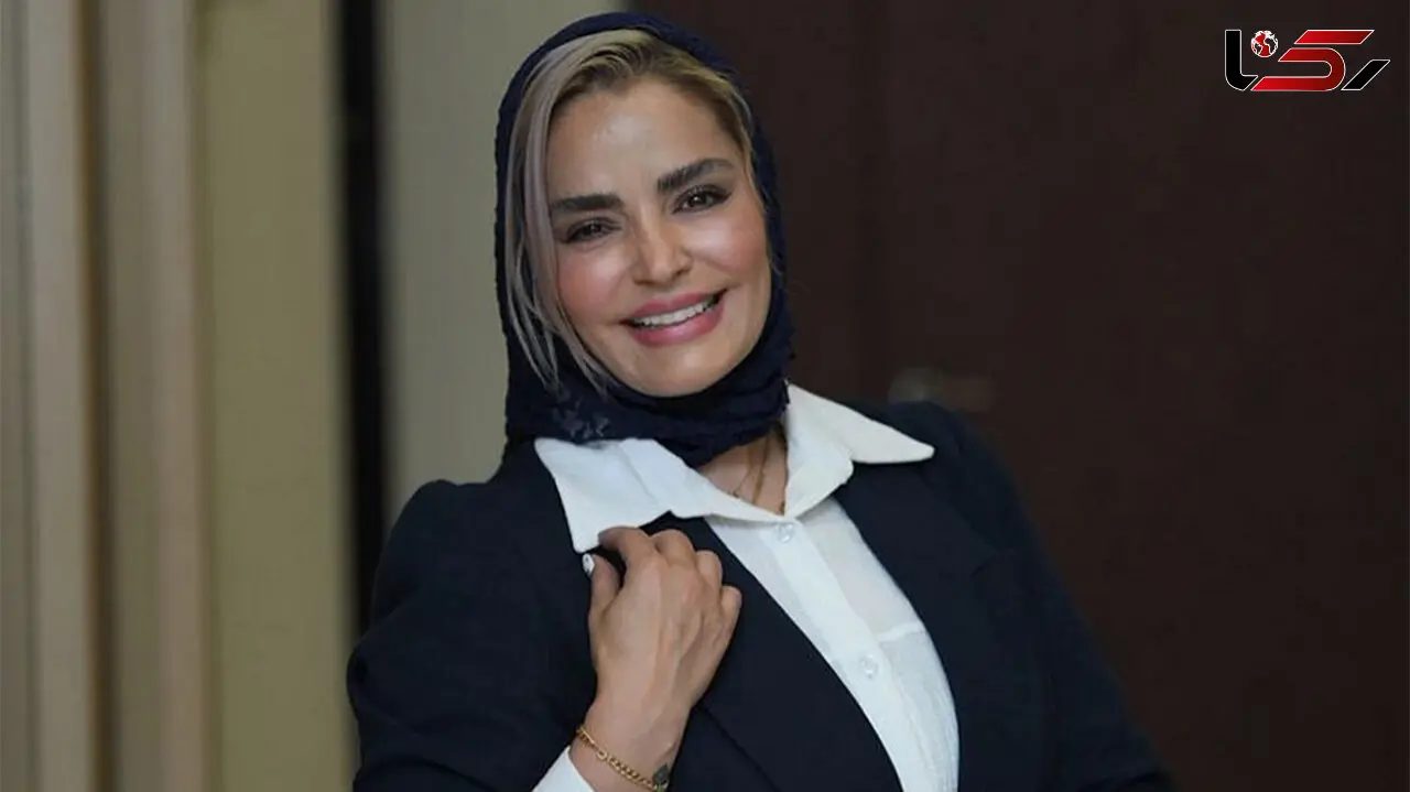 قاب خانوادگی سپیده خداوردی بازیگر سریال آوای باران در کنار پدر، مادر و پسرش / لحظه ای سرشار از عشق خانوادگی
