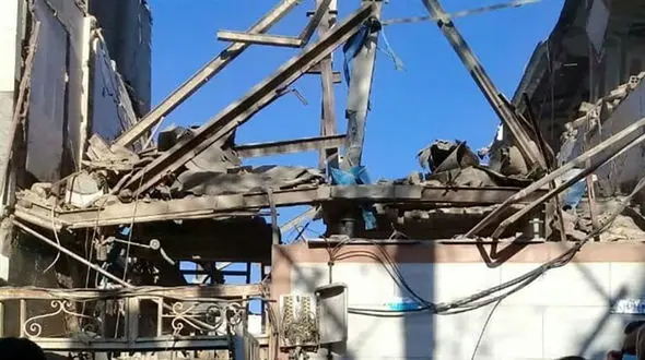 تخریب خانه سه طبقه در روستای ویان به دلیل نشت گاز