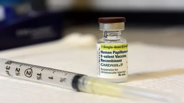  سرنوشت واکسن HPV در ایران؛ عرضه از طریق داروخانه‌ها در انتظار تأیید نهایی