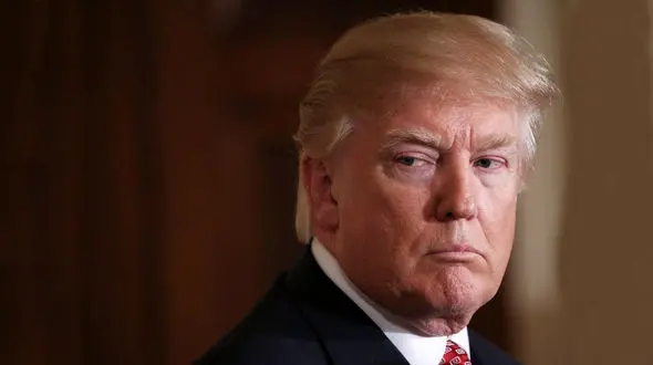 رئیس مجلس نمایندگان آمریکا: ترامپ مهاجران غیرقانونی را اخراج نکند