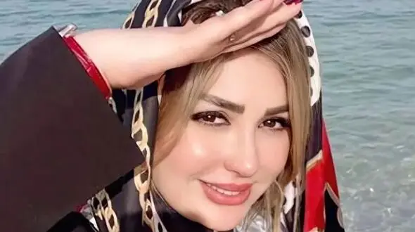 فیلم / نیوشا ضیغمی خیابان های تهران را به هم ریخت ! / با شلوار چرم چسبان و حرکاتش همه را میخکوب کرد !