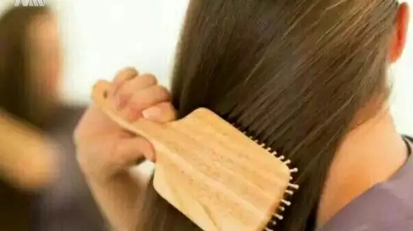 5 بیماری مهم که از وضعیت موی سر تشخیص داده می شوند