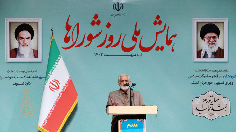 پرویز سروری رئیس شورای‌عالی استان‌ها در همایش ملی روز شوراها