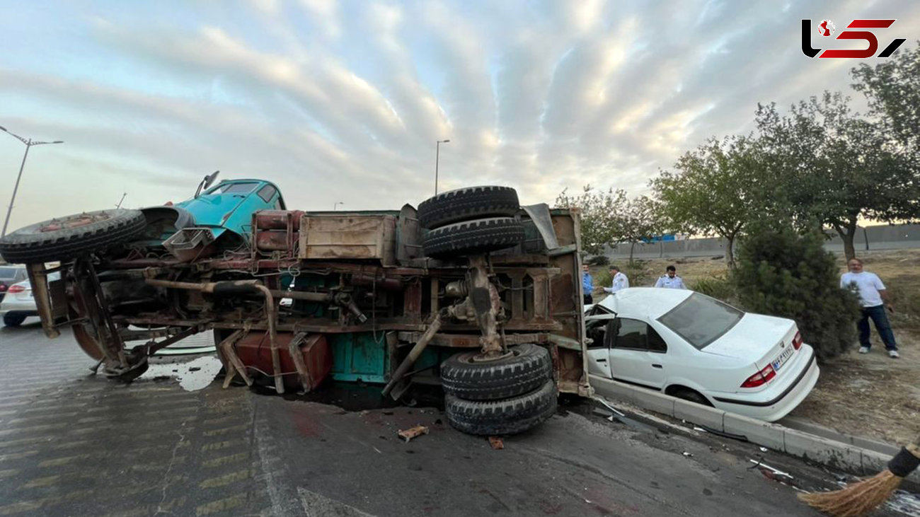 واژگونی هولناک کامیون در بزرگراه آزادگان تهران